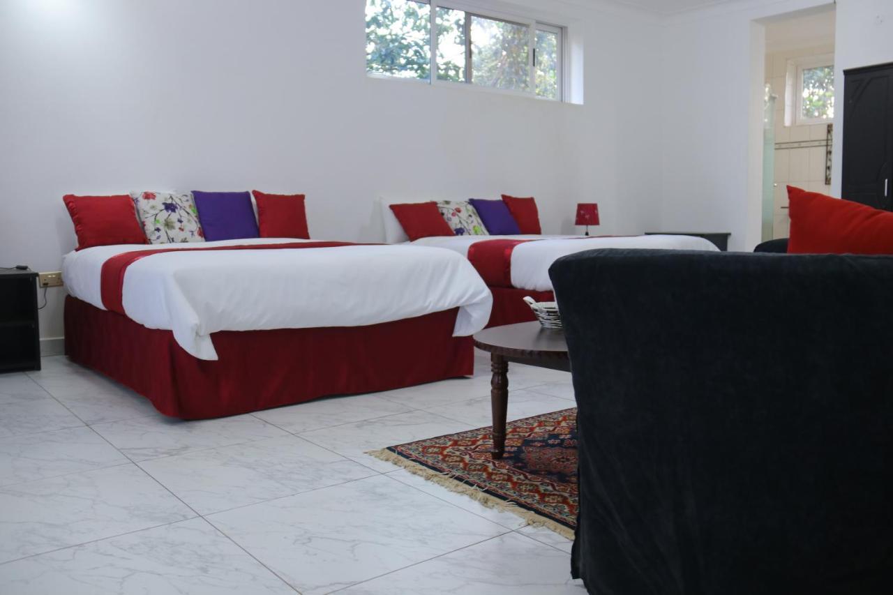 The Shoebill Nest Bed & Breakfast Kampala Exterior foto